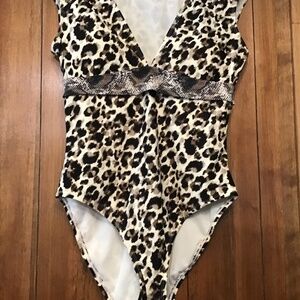 Bleu Rod Beattie - one piece cap sleeve swimsuit EUC size 10 no tears/pilling